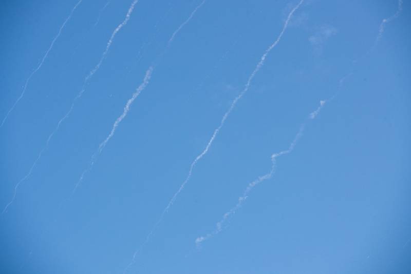 皇冠信用网代理_连线中东问题专家：关闭霍尔木兹海峡可被视为伊朗最后的反击