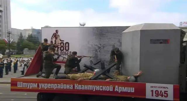 离谱皇冠账号申请！俄罗斯把日本雇佣兵俘虏关笼子里游街示众？和中国有关系？ | 皇冠账号申请