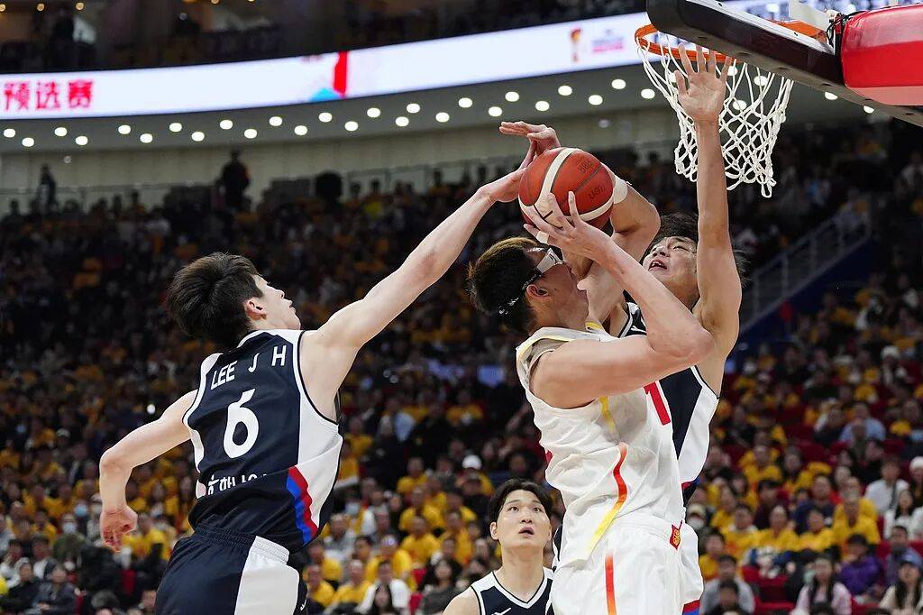 皇冠信用在线申请_76比80！中国男篮时隔三年不敌韩国皇冠信用在线申请，无缘世预赛开门红