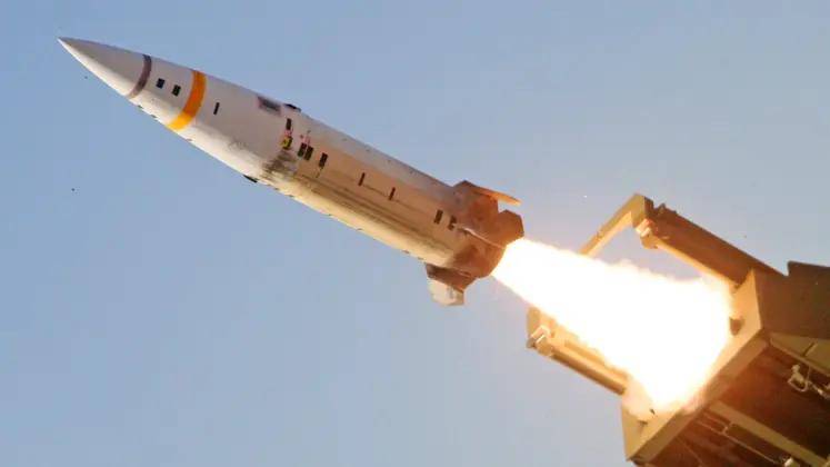 皇冠mos022_420枚导弹紧盯福建厦门？俄军S400拦不住皇冠mos022，战时解放军需优先铲除