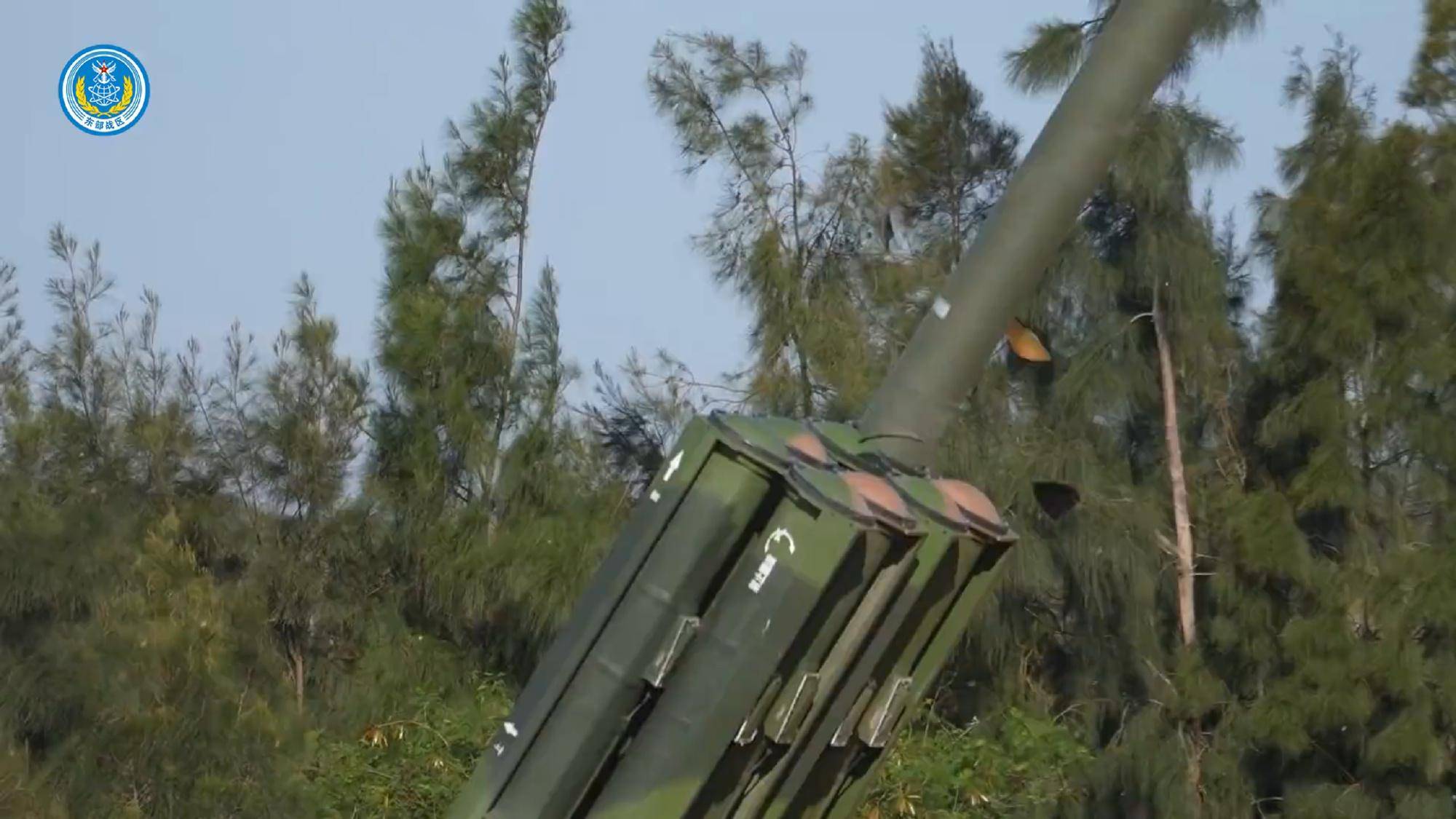 皇冠信用网代理_两岸统一利器！炸入台岛24海里皇冠信用网代理，解放军倾泻火力，台军只剩1分钟